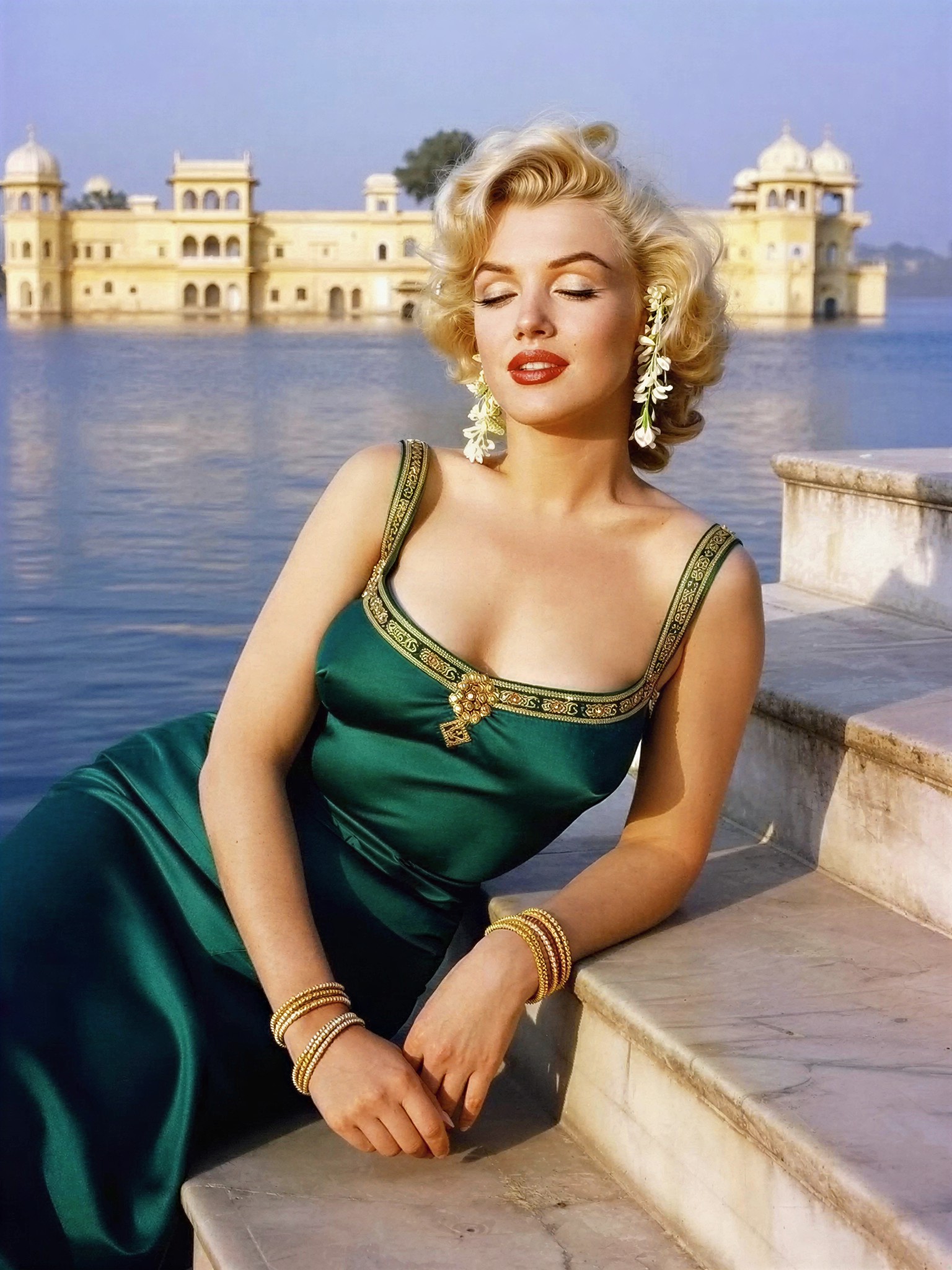 Marilyn Monroe by Lake Pichola — AI generated image